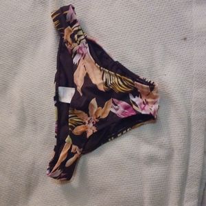 Bikini bottoms